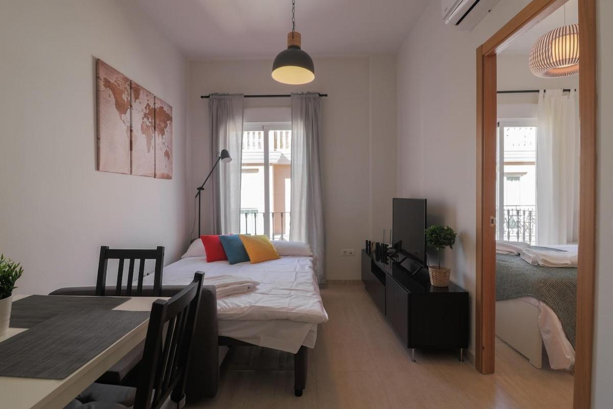 C33 - Malaga Soho Cute Apartment Екстер'єр фото