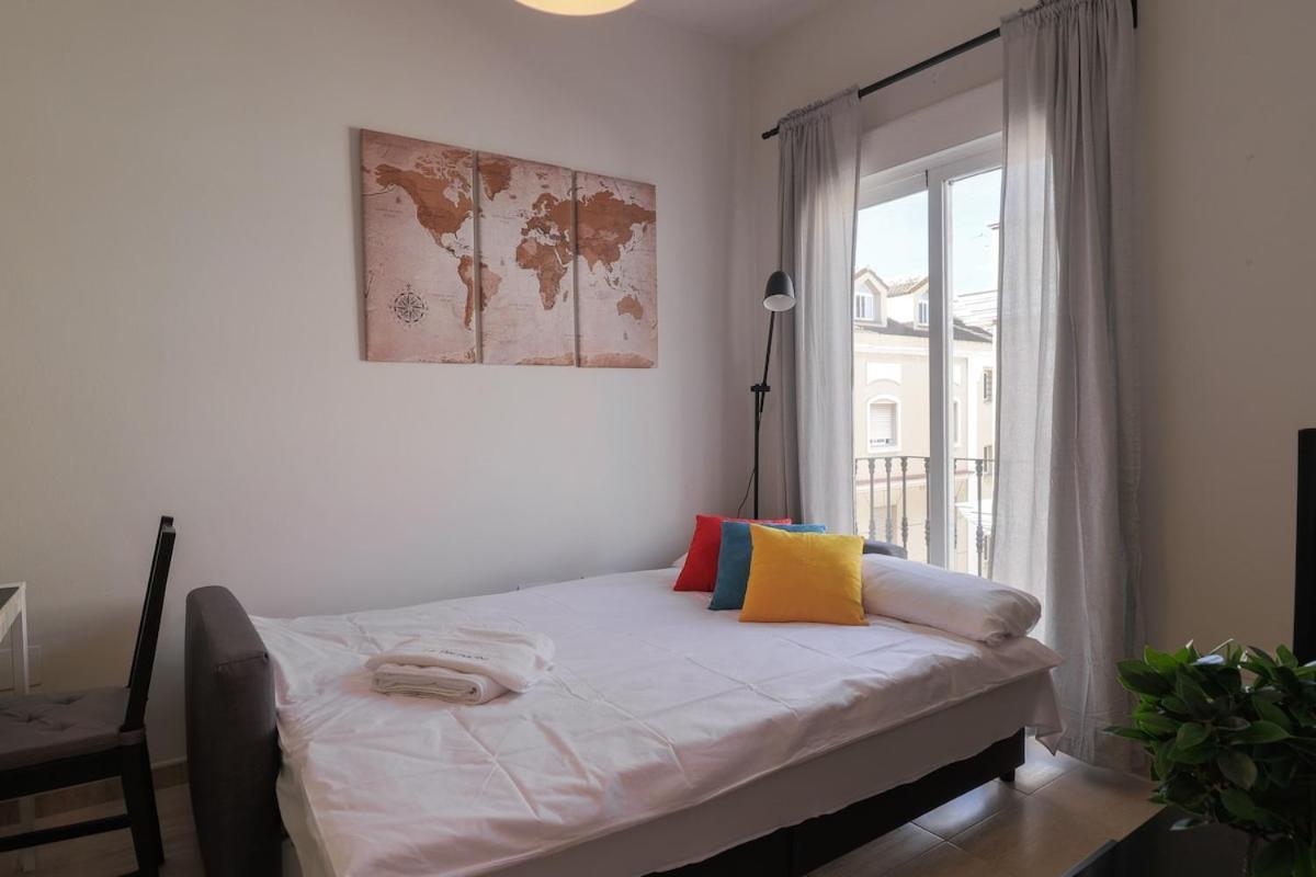 C33 - Malaga Soho Cute Apartment Екстер'єр фото