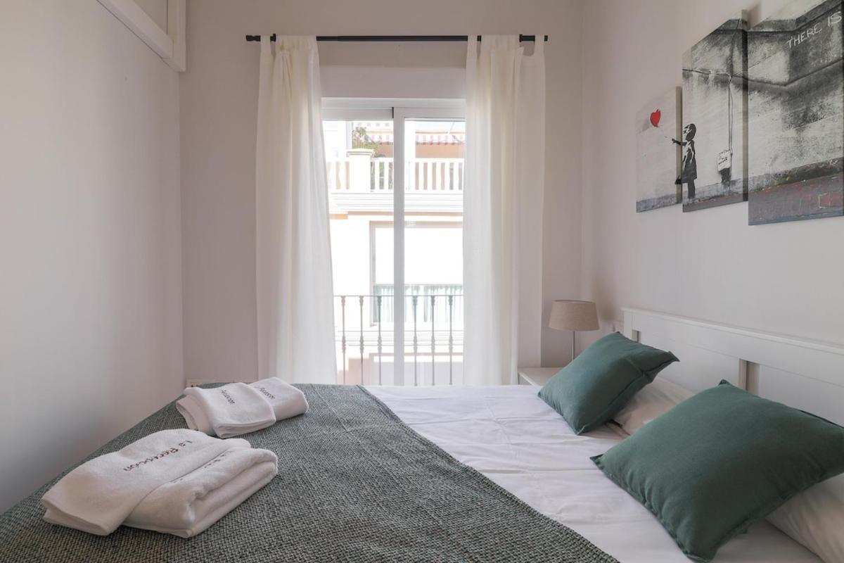 C33 - Malaga Soho Cute Apartment Екстер'єр фото